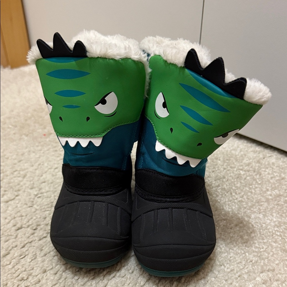 Cat & Jack Green Dinosaur Boots